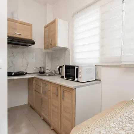 Le Floor * Salonicco